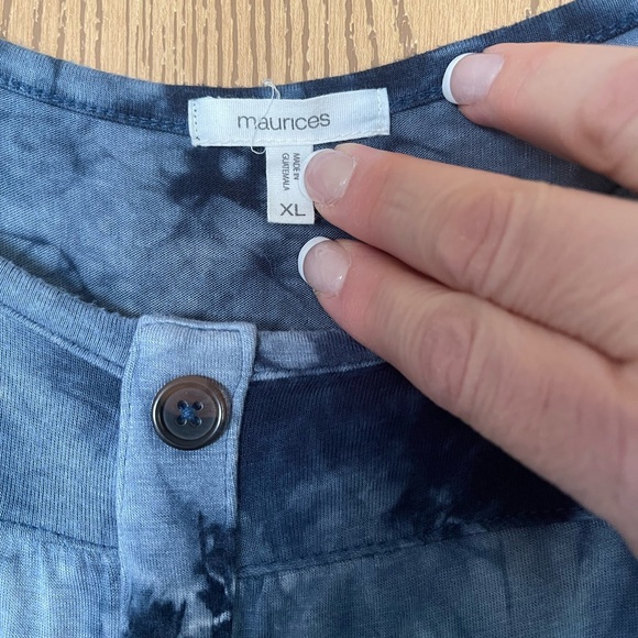 XL Blue Tie dye Peplum Tee - Picture 3 of 5